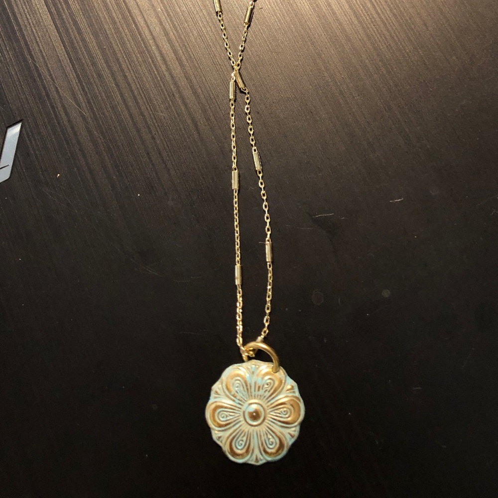 Boho flower medallion necklace